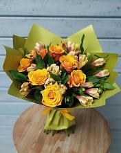 Букет цветов из:  Альстромерии и Розы в Манаскенте