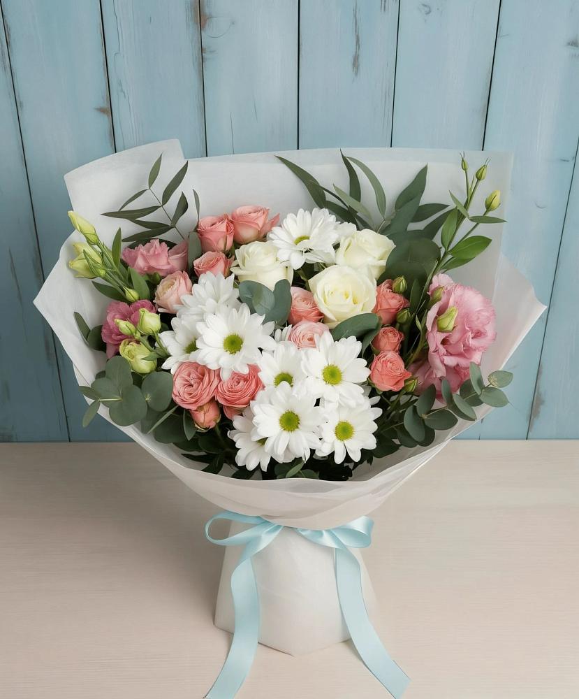Букет цветов из: Розы, Лизиантусы и Хризантемы в Манаскенте