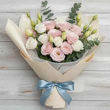 Букет цветов из:  Лизиантусы #REPLACE_PRED# Манаскенте