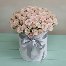 Цветочная композиция из Розы в шляпной коробке в Манаскенте