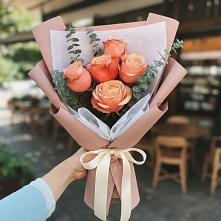 Букет цветов из:  Розы #REPLACE_PRED# Манаскенте