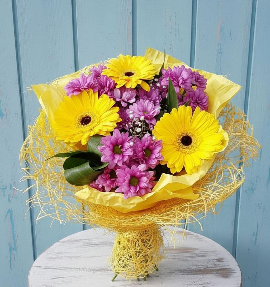 Букет цветов из: Хризантемы и Герберы в Манаскенте