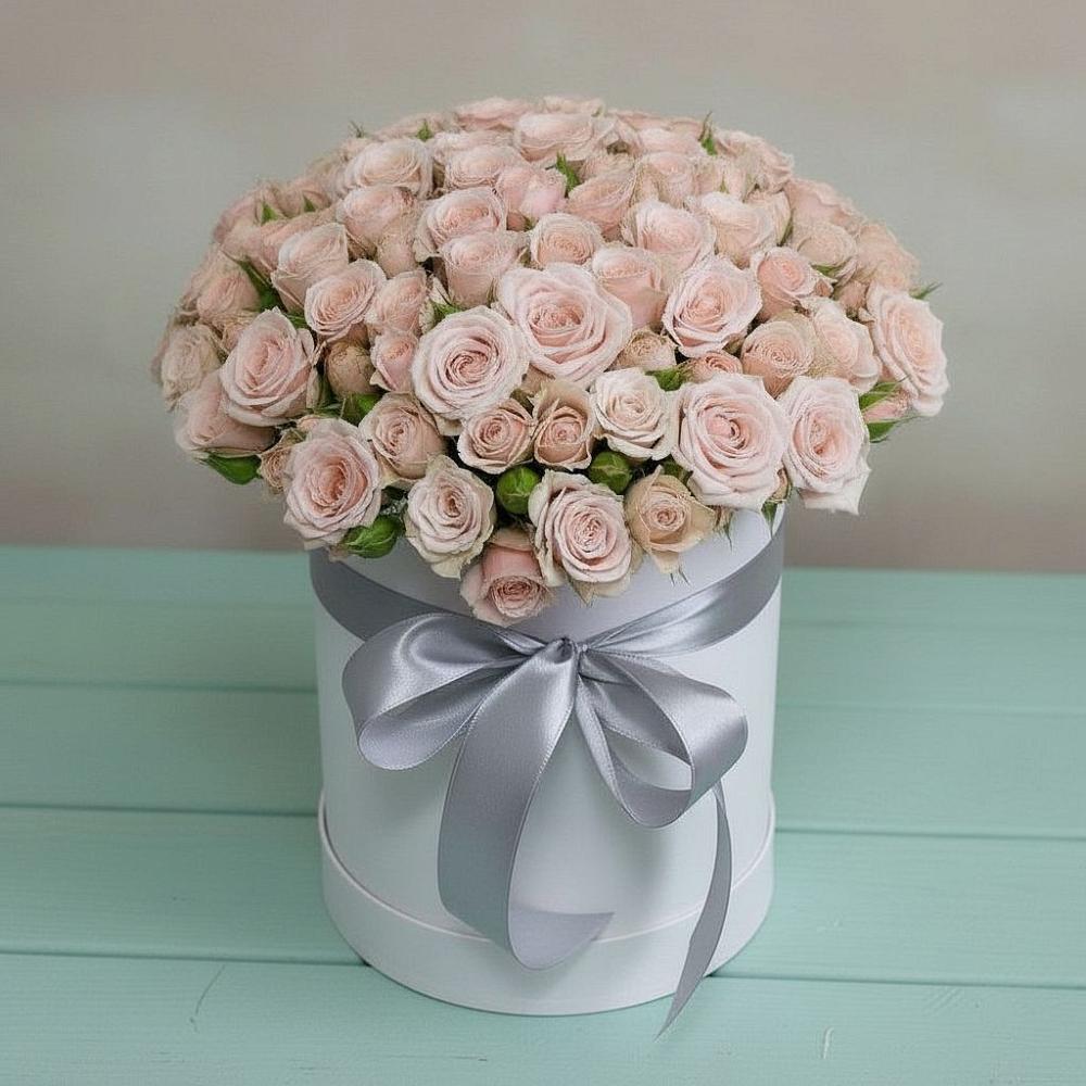 Цветочная композиция из Розы в шляпной коробке в Манаскенте