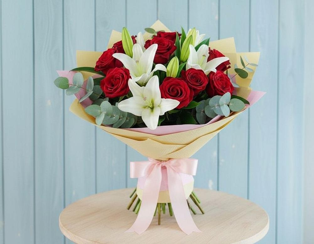 Букет цветов из: Лилии и Розы в Манаскенте